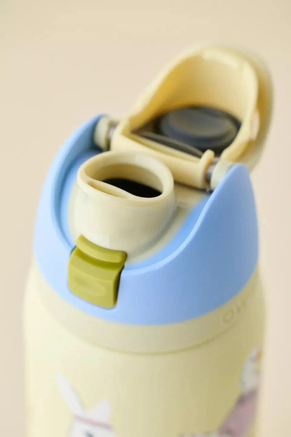 Owala UO Exclusive Print FreeSip 32 oz Water Bottle owaloo